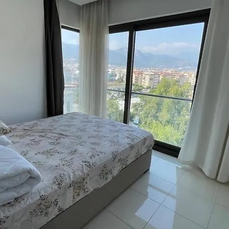 Apartment Шикарный Пентхаус 4+1 Оба Первая Линия